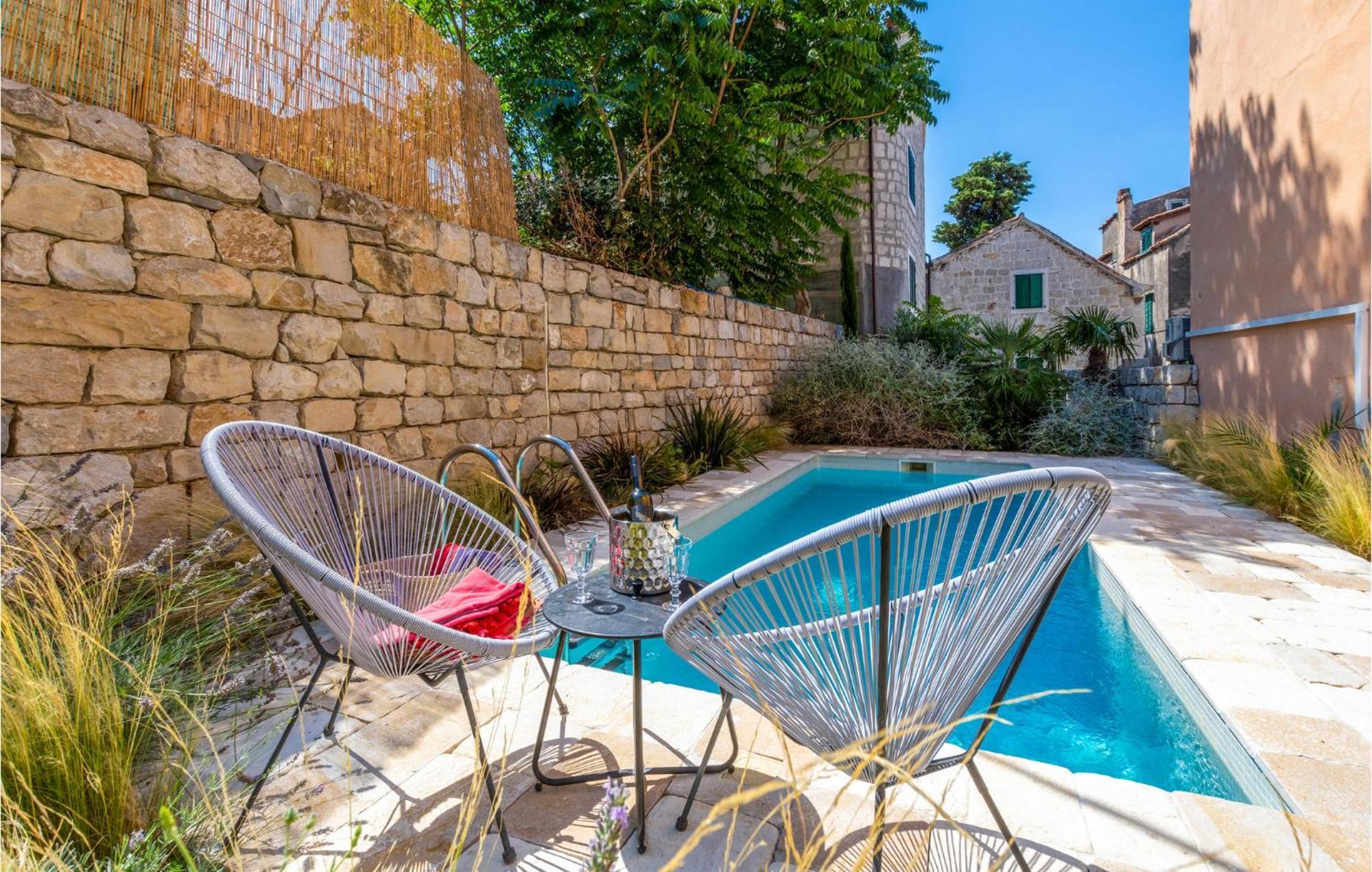 Stunning Home In Split With Outdoor Swimming Pool Exterior photo